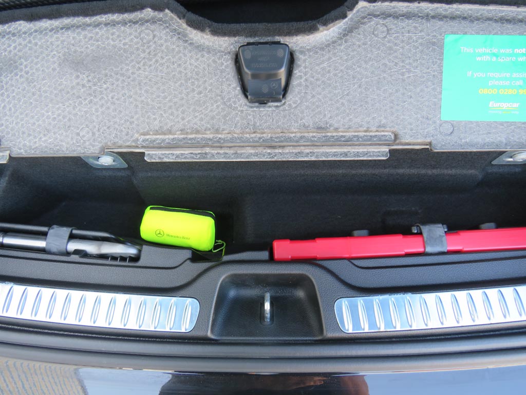 Used Mercedes-Benz GLC 2024 for sale - 76434191: Photo 15