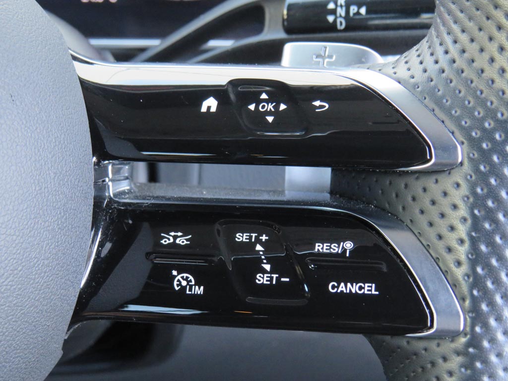 Used Mercedes-Benz GLC 2024 for sale - 76434191: Photo 35