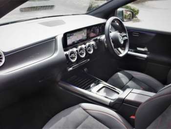 Used Mercedes-Benz GLA 2024 for sale - 75328109: Photo
