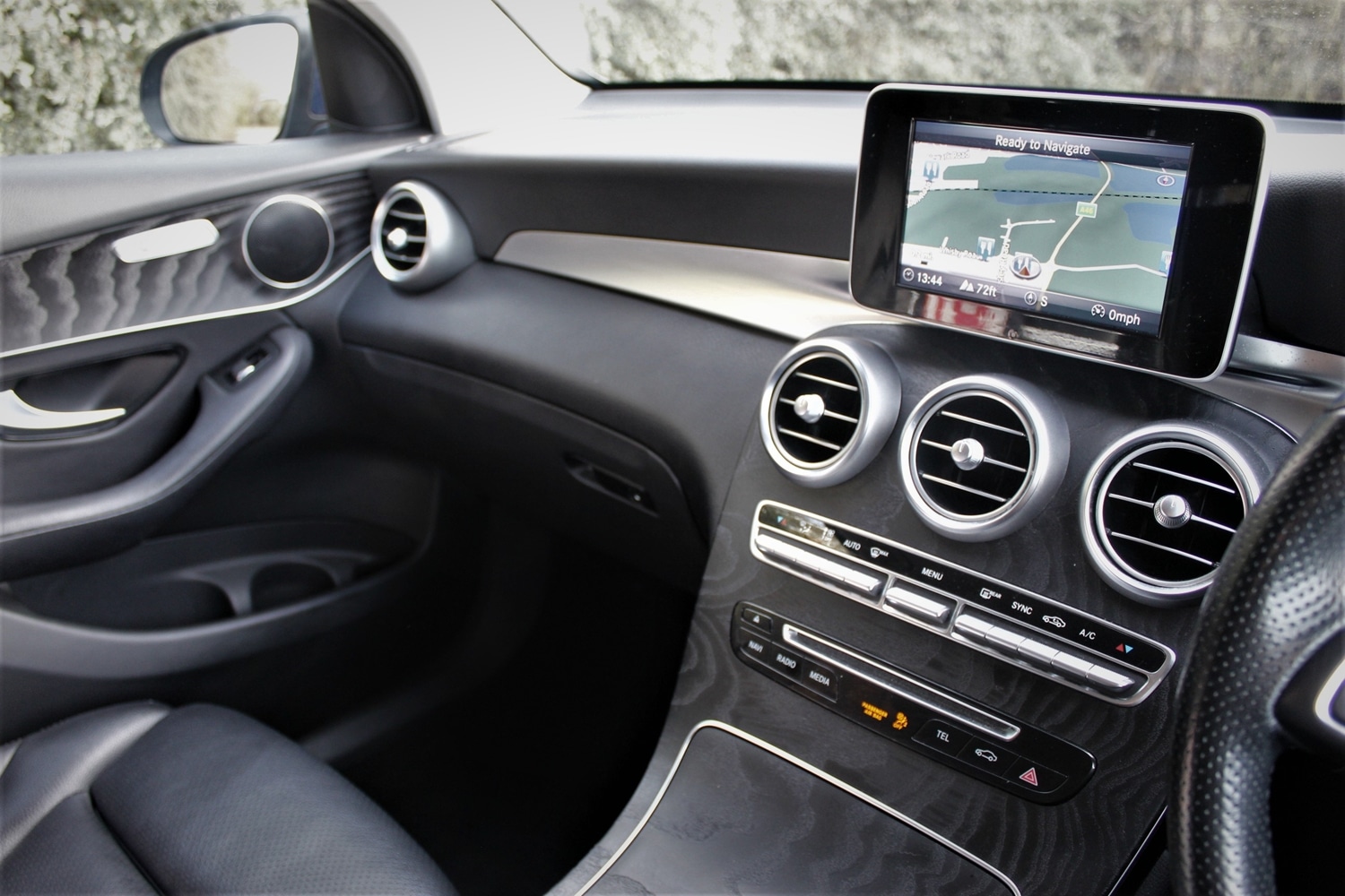 Used Mercedes-Benz GLC 2018 for sale - 77725193: Photo 11