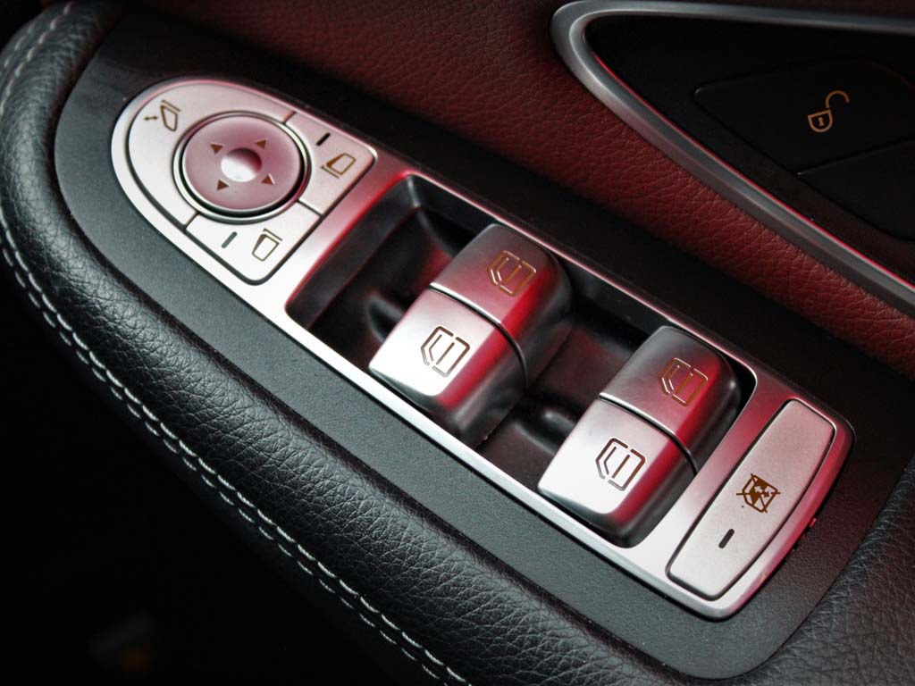 Used Mercedes-Benz GLC 2021 for sale - 76937350: Photo 13