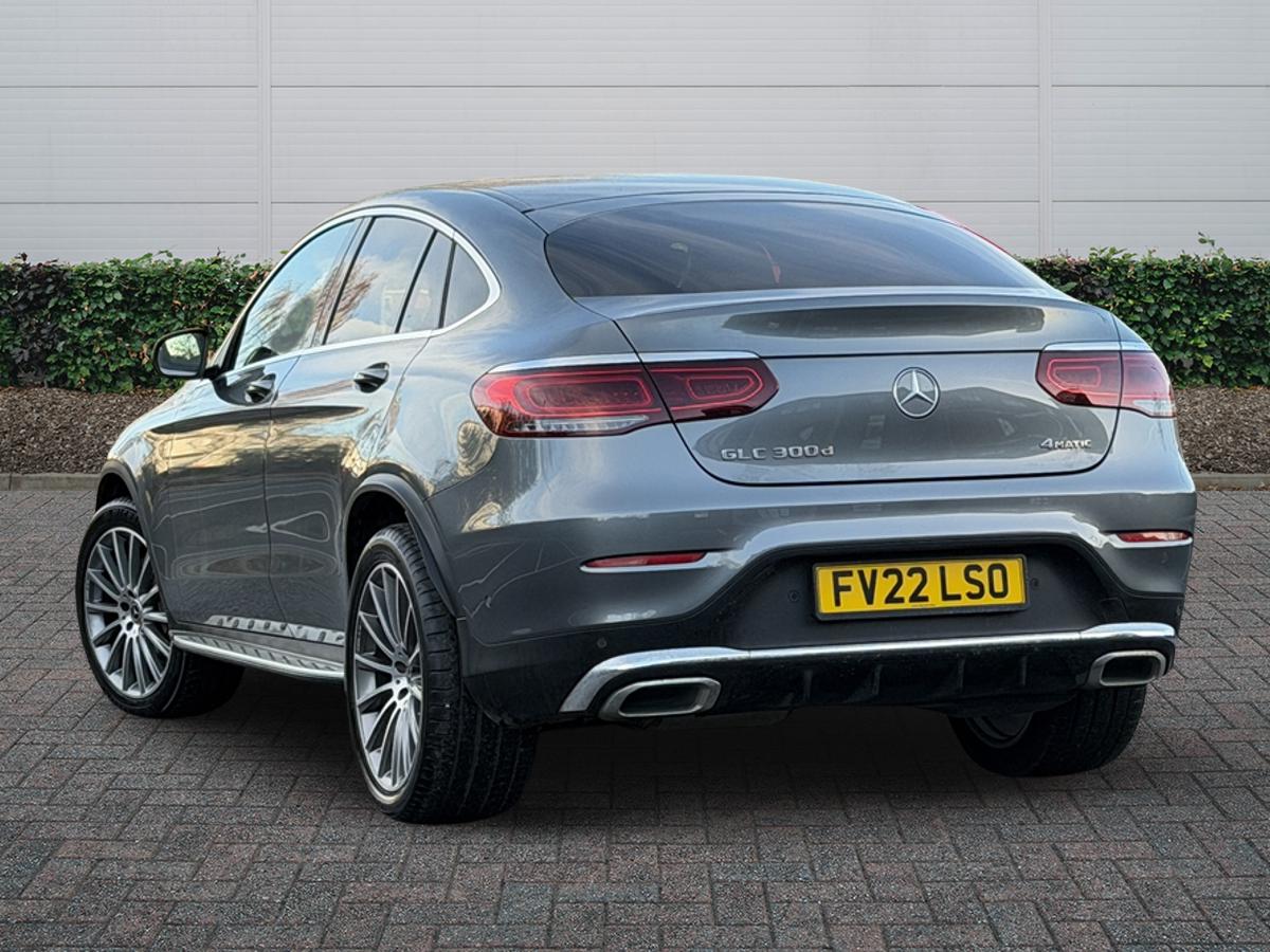 Used Mercedes-Benz GLC 2022 for sale - 77388494: Photo 2