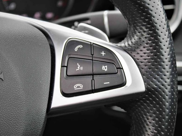 Used Mercedes-Benz GLC 2019 for sale - 76228870: Photo 10