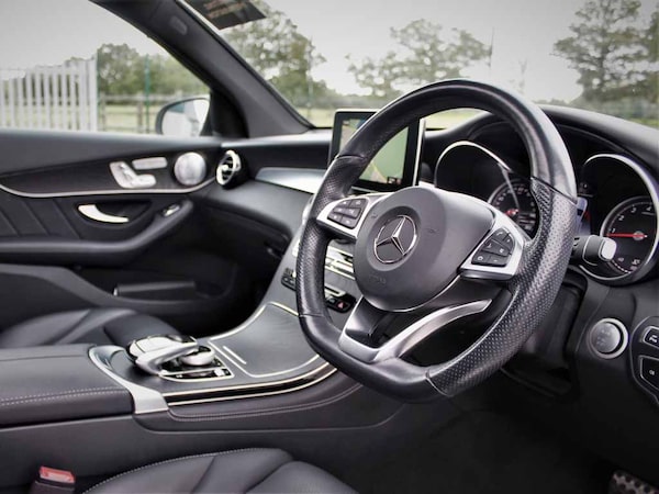 Used Mercedes-Benz GLC 2019 for sale - 76228870: Photo 3