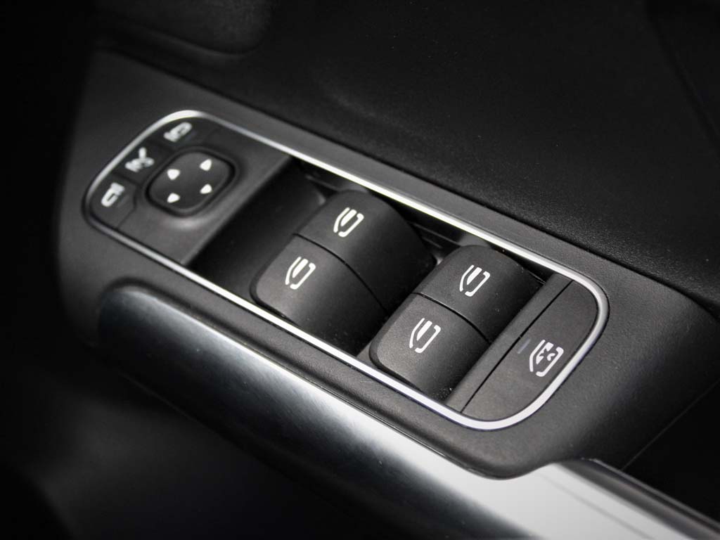 Used Mercedes-Benz EQA 2021 for sale - 76662301: Photo 16