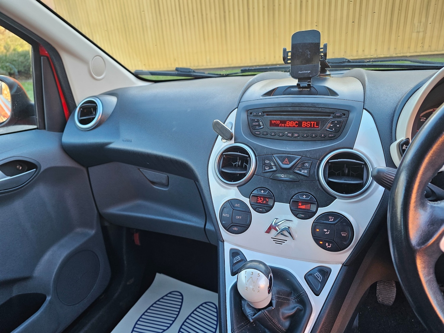 Used Ford Ka 2015 for sale - 76649880: Photo 8