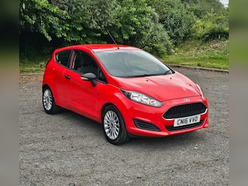 Used Ford Fiesta 2016 for sale - 78733900: Photo