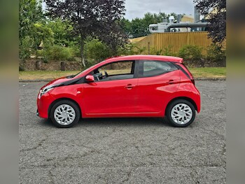 Used Toyota AYGO 2020 for sale - 78323408: Photo