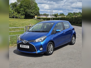 Used Toyota Yaris 2015 for sale - 78580045: Photo