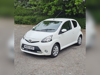 Used Toyota AYGO 2013 for sale - 78452359: Photo