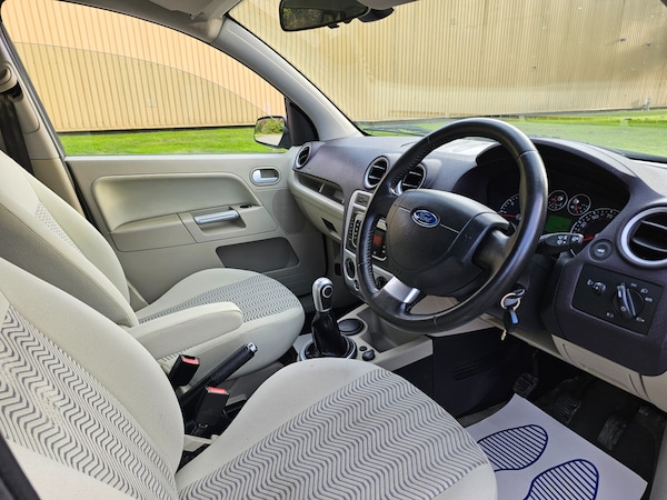 Used Ford Fusion 2009 for sale - 76254644: Photo 7
