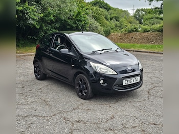 2016 (16) - 1.2 Zetec Black Edition 3dr