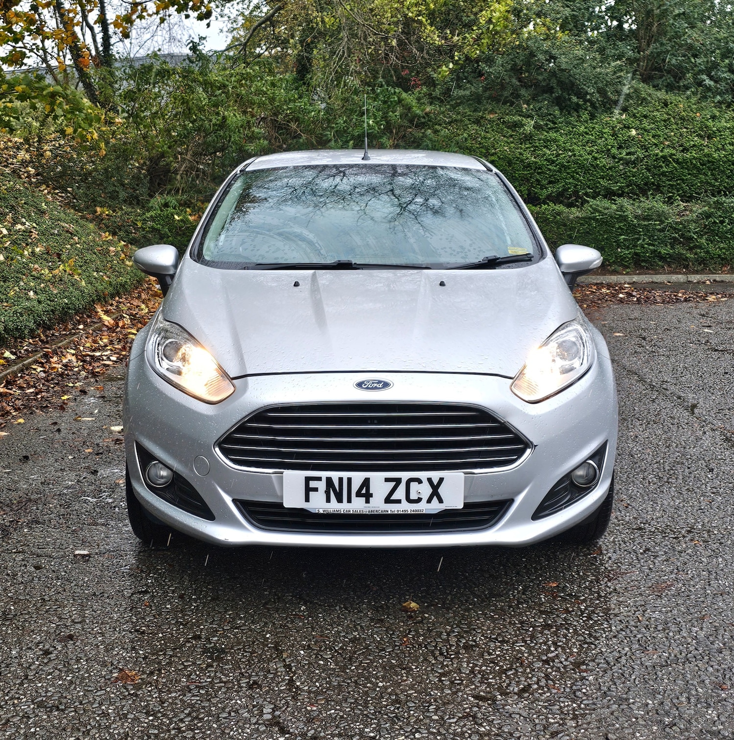 Used Ford Fiesta 2014 for sale - 76464755: Photo 2