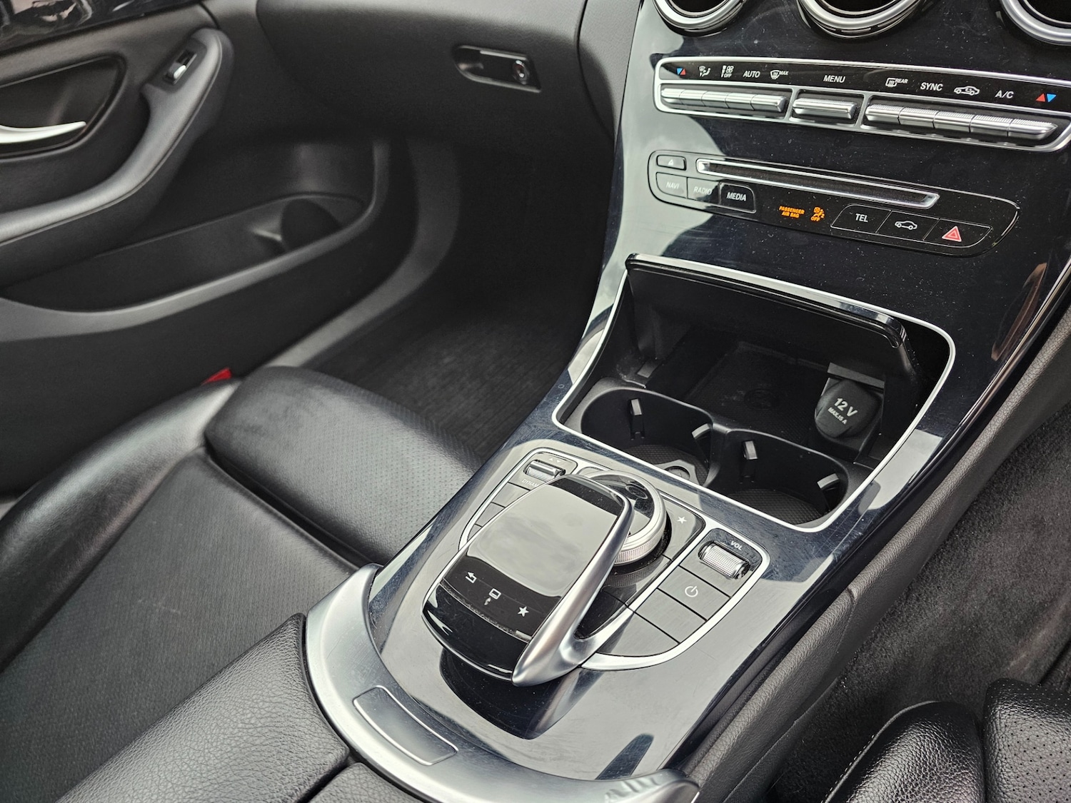 Used Mercedes-Benz C Class 2015 for sale - 76378914: Photo 21