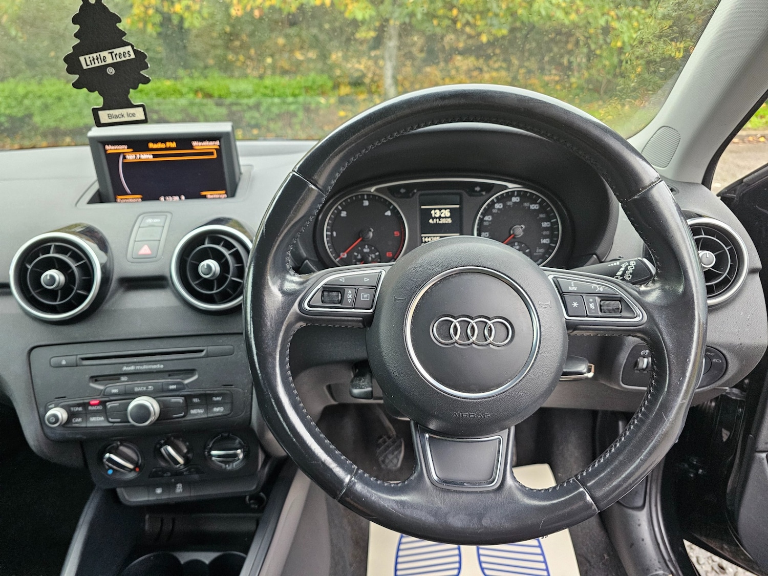 Used Audi A1 2012 for sale - 76464609: Photo 10