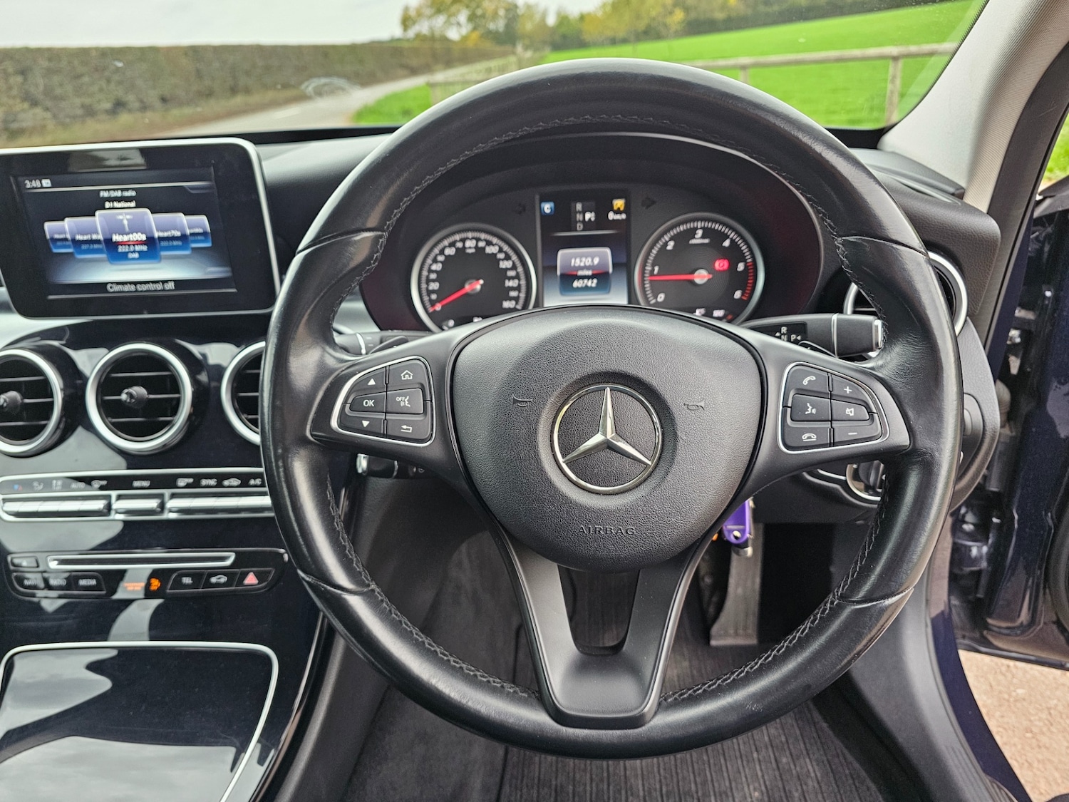 Used Mercedes-Benz C Class 2015 for sale - 77138006: Photo 10