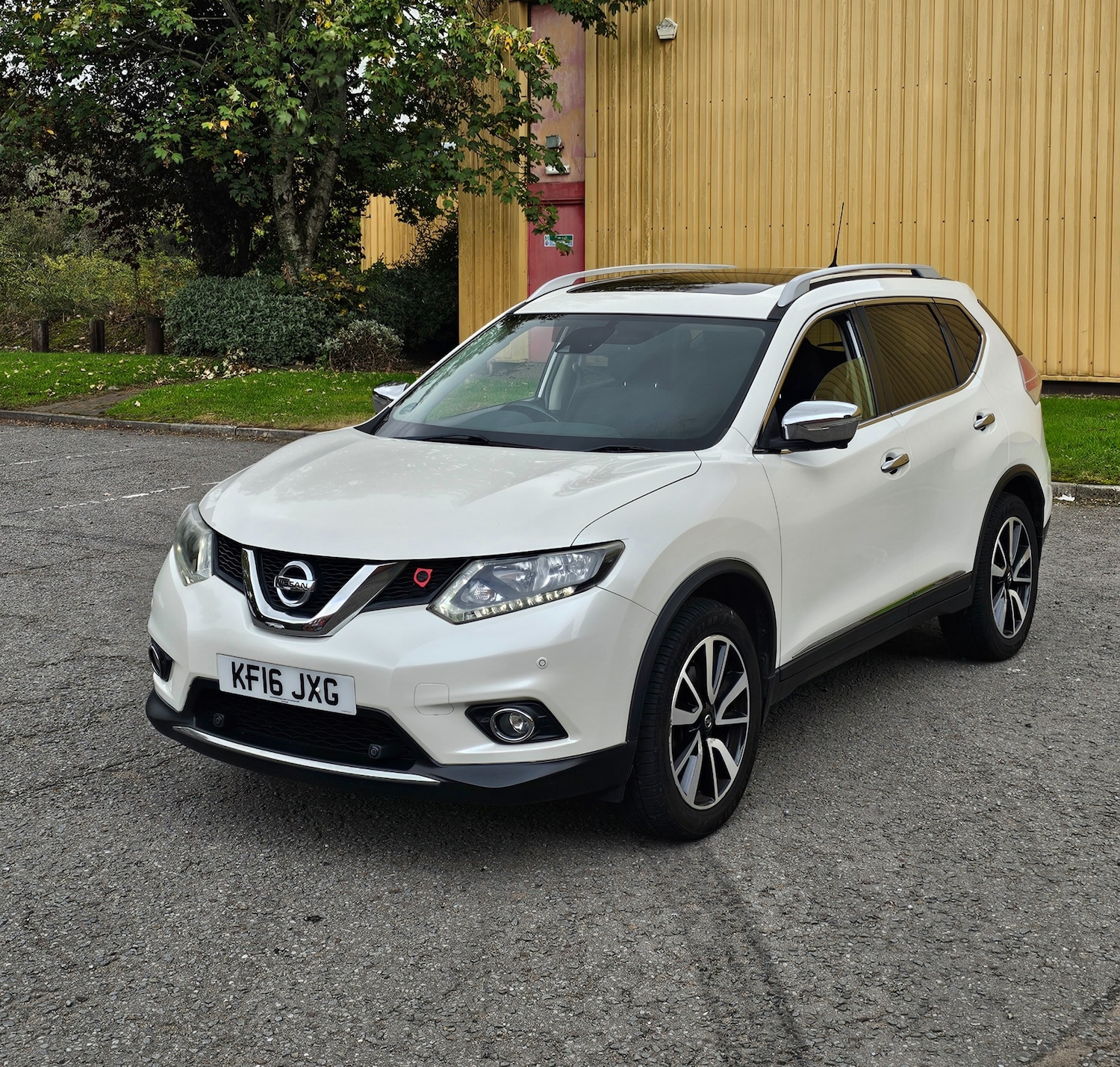 Used Nissan X-Trail 2016 for sale - 76194236: Photo 3