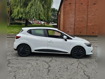 Used Renault Clio 2013 for sale - 78647092: Photo