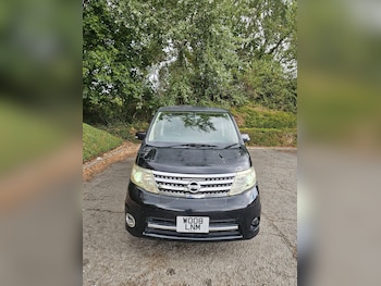 Used Nissan Serena undefined for sale - 79589070: Photo