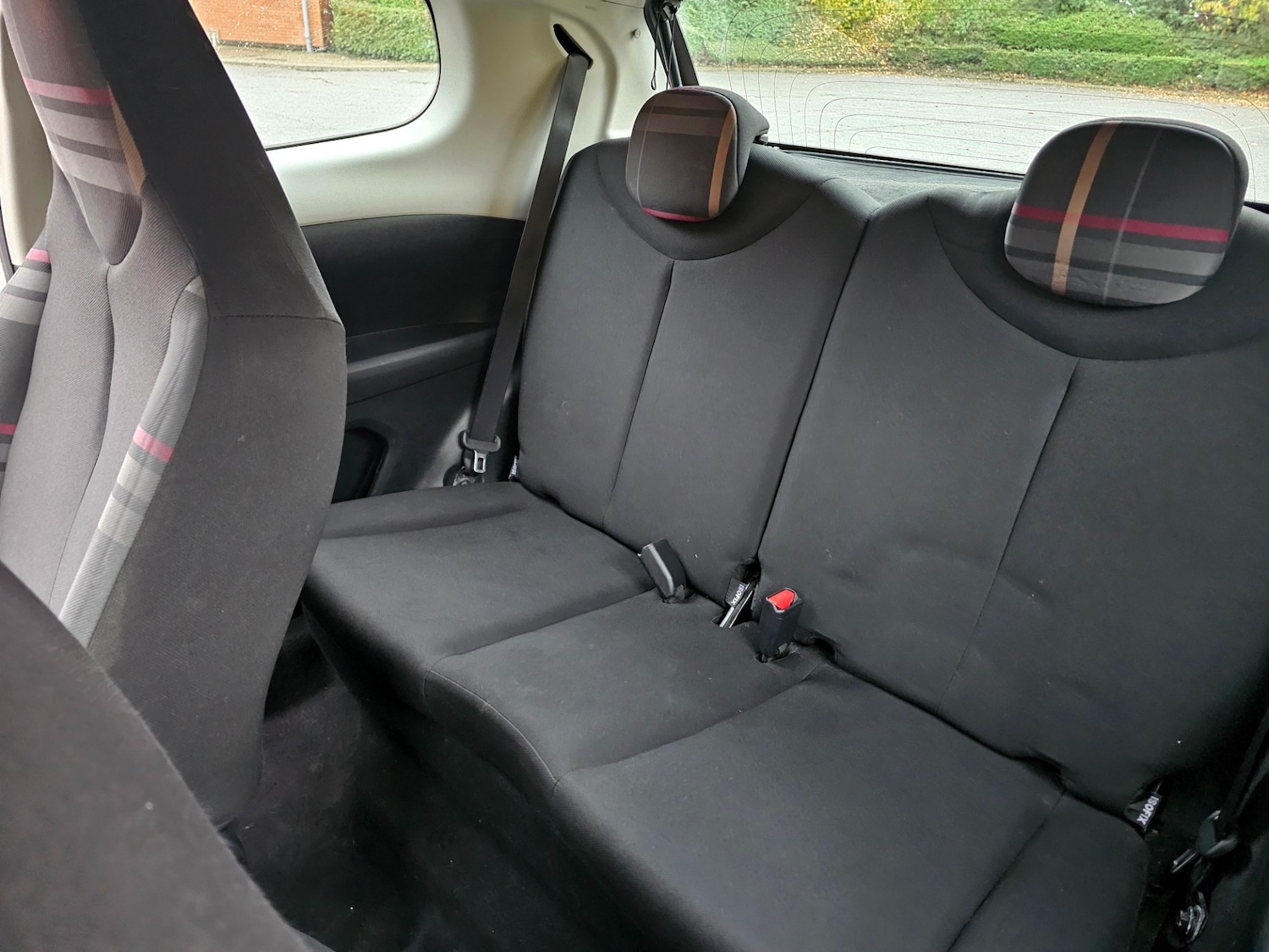 Used Peugeot 108 2014 for sale - 76526482: Photo 12