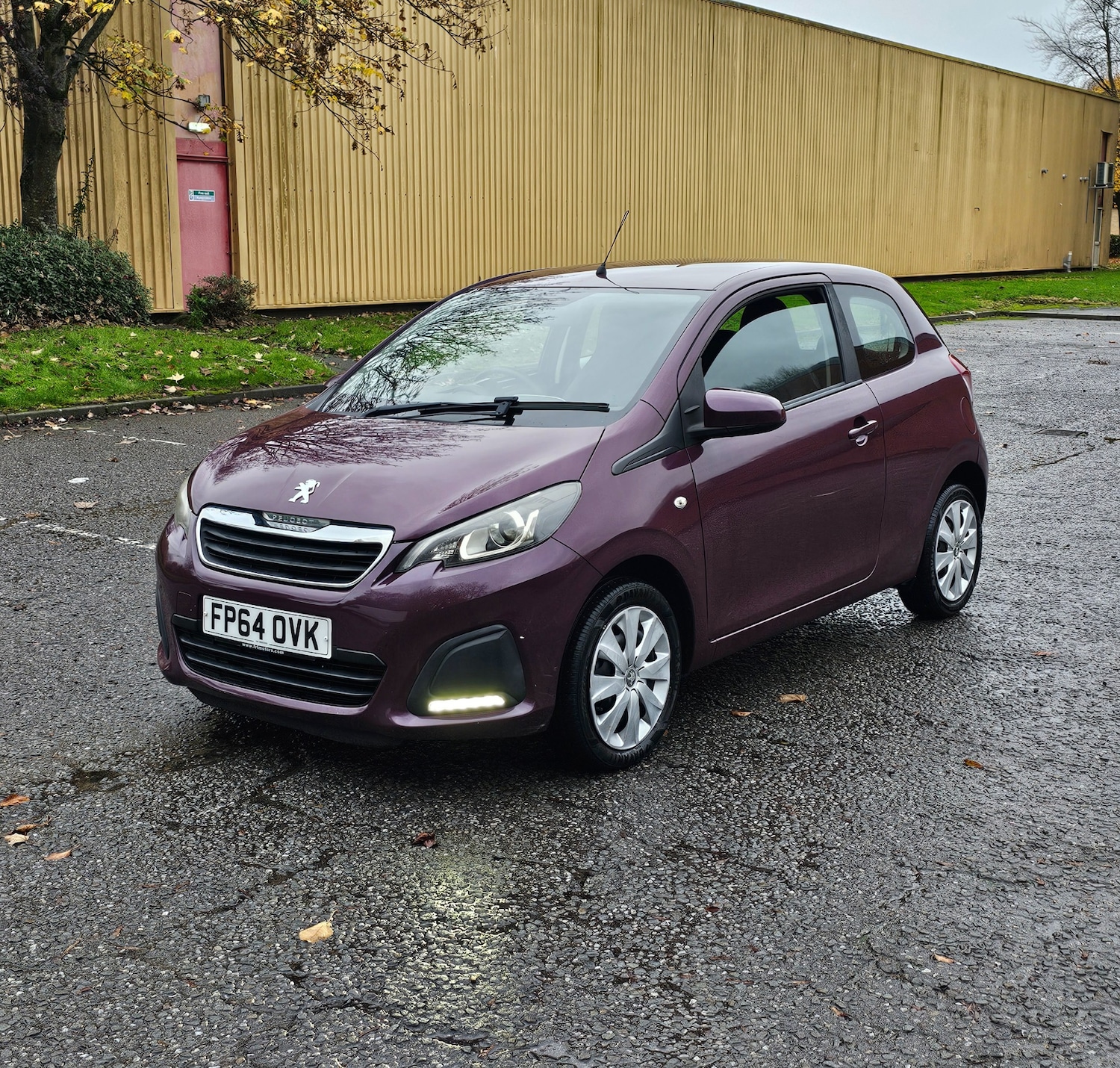 Used Peugeot 108 2014 for sale - 76526482: Photo 3