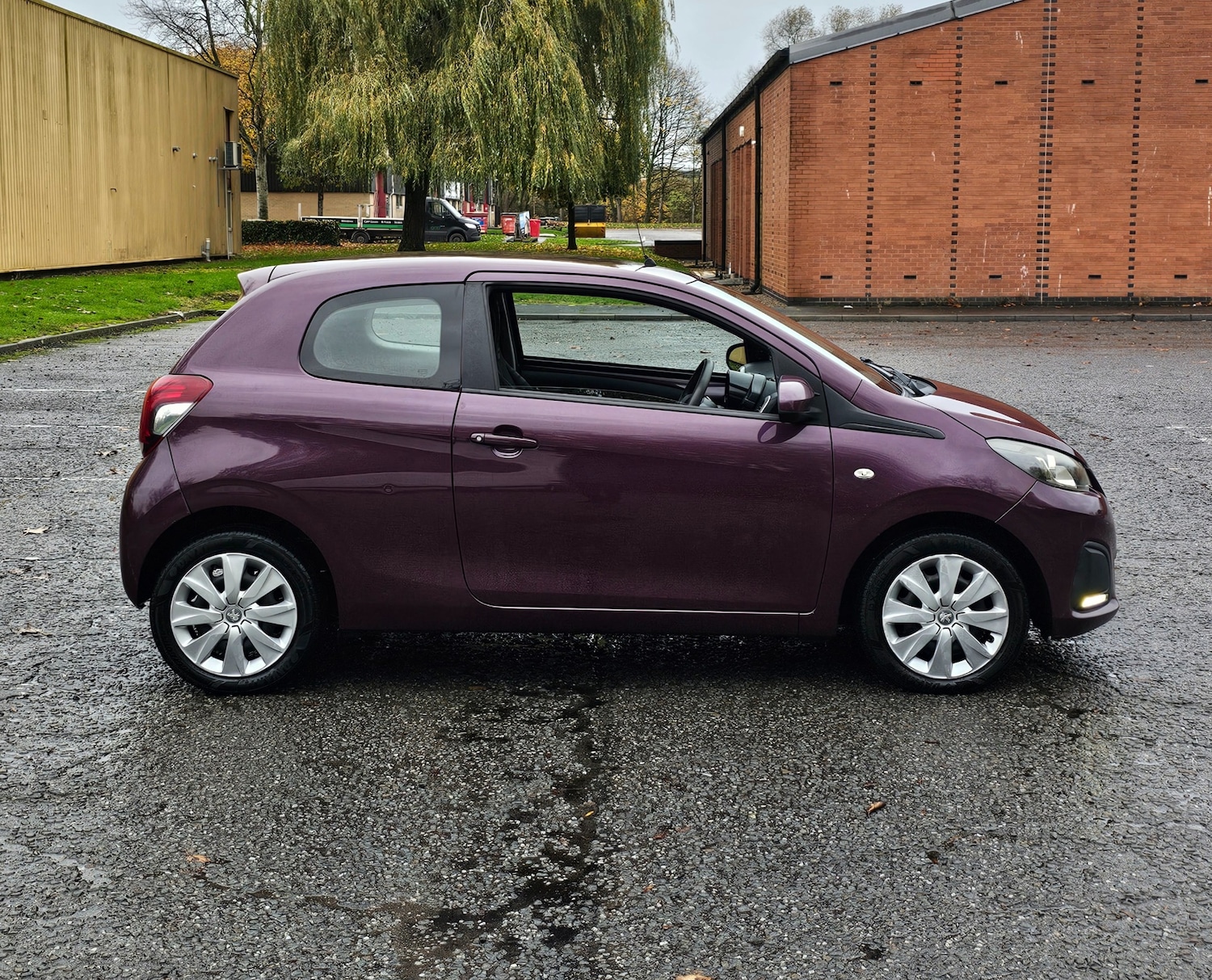Used Peugeot 108 2014 for sale - 76526482: Photo 6