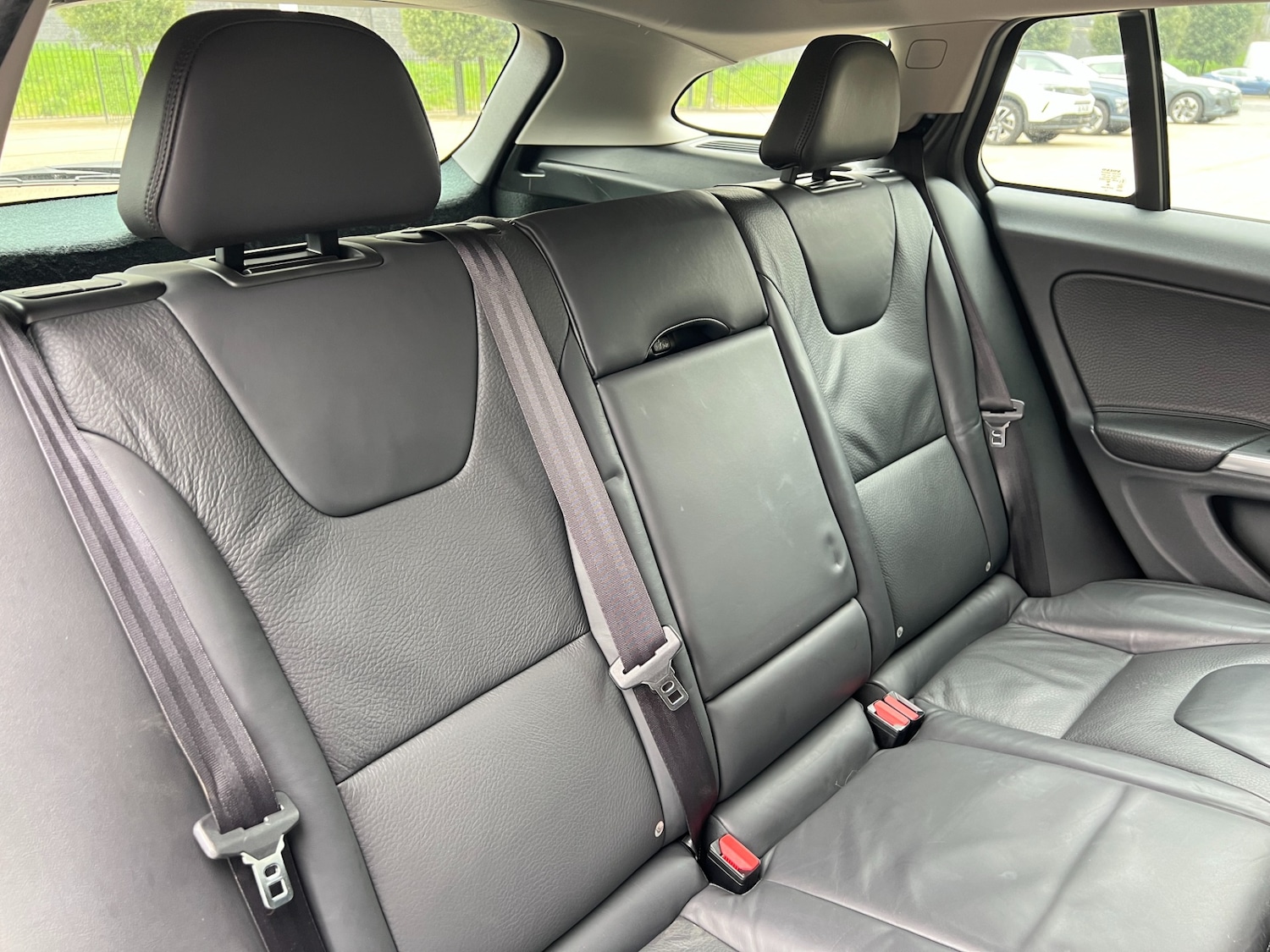 Used Volvo V60 2013 for sale - 76344718: Photo 20