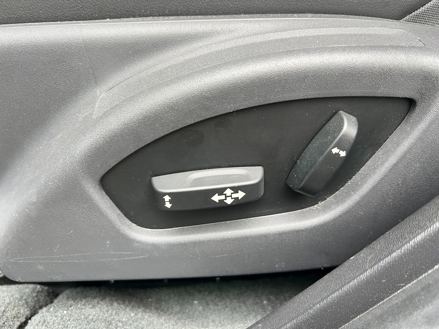 Used Volvo V60 2013 for sale - 76344718: Photo 35