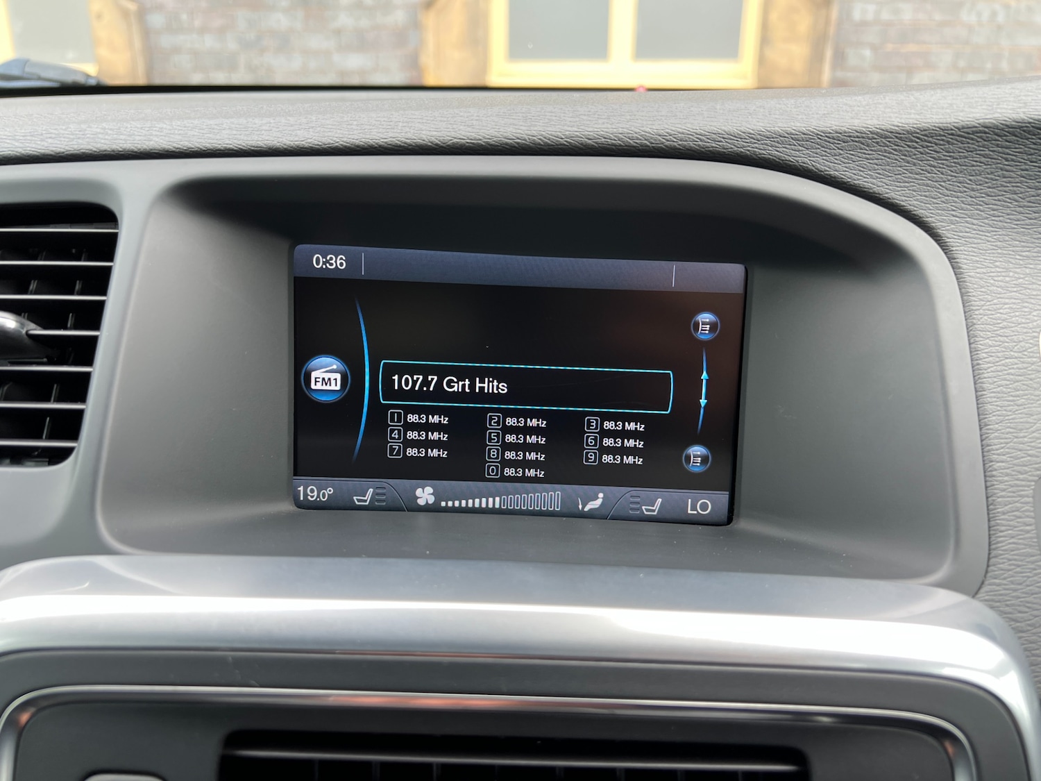 Used Volvo V60 2013 for sale - 76344718: Photo 48