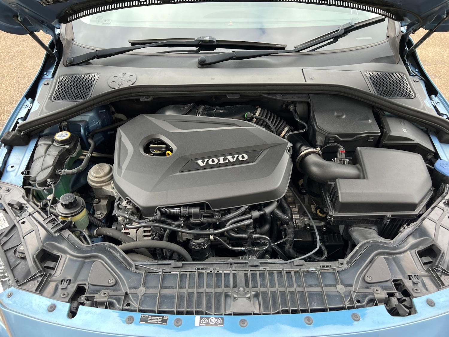 Used Volvo V60 2013 for sale - 76344718: Photo 58