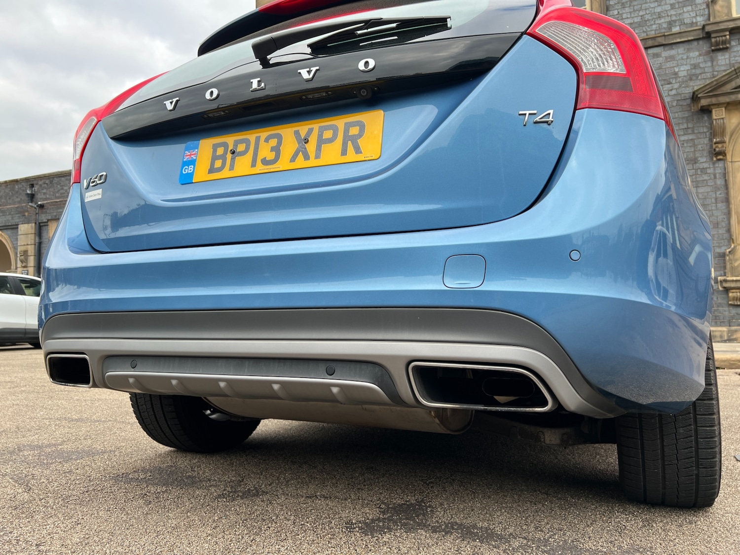 Used Volvo V60 2013 for sale - 76344718: Photo 70