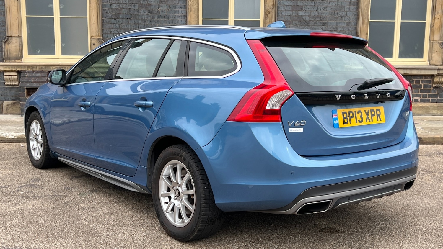 Used Volvo V60 2013 for sale - 76344718: Photo 9
