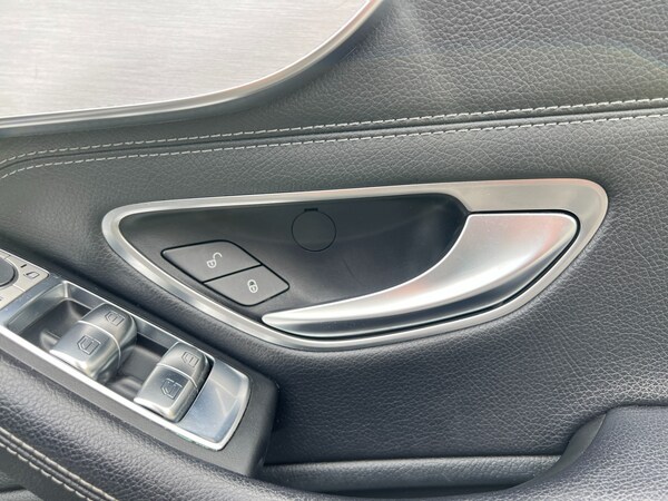 Used Mercedes-Benz C Class 2018 for sale - 74805239: Photo 61