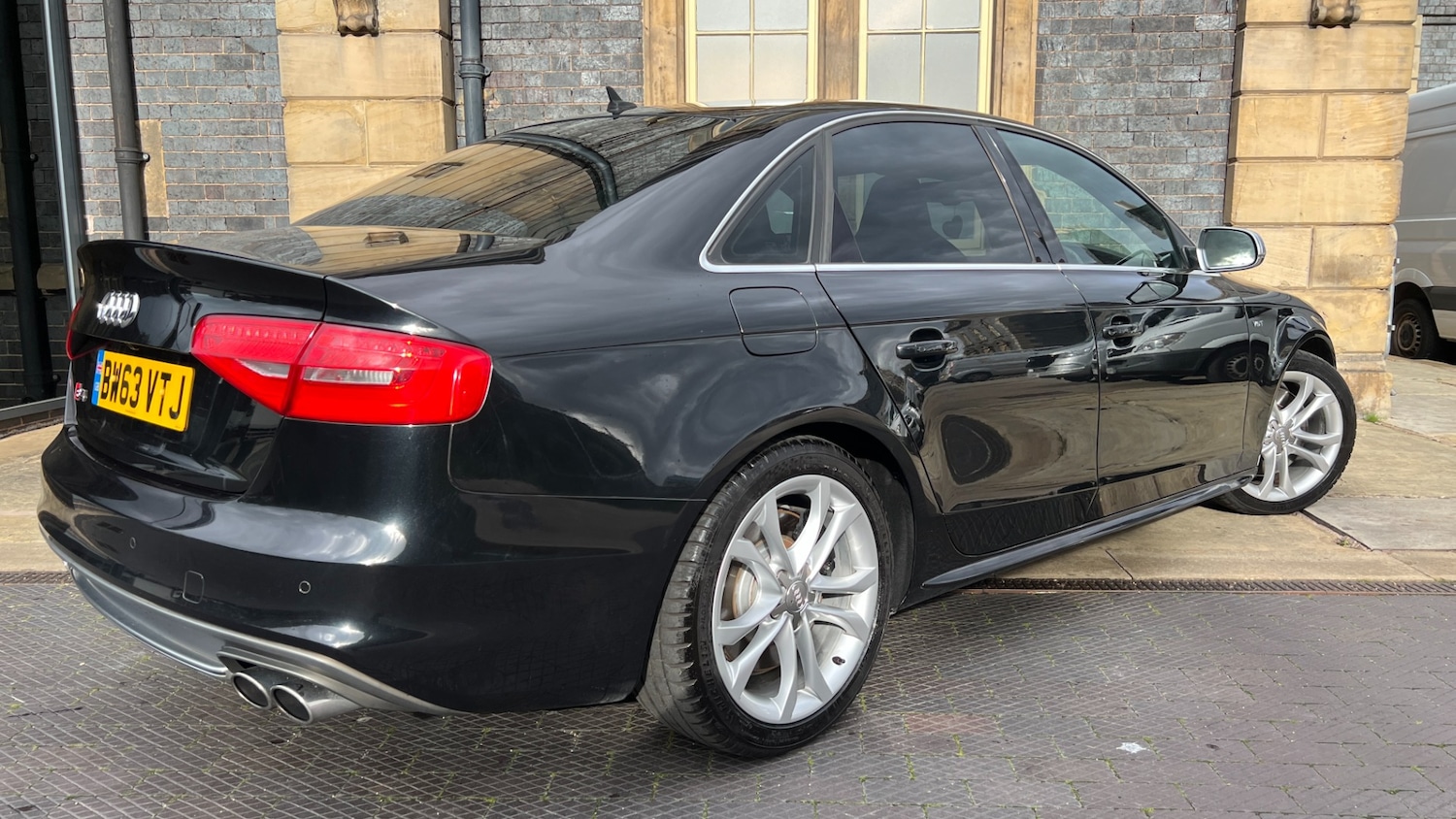 Used Audi A4 2013 for sale - 76344275: Photo 12