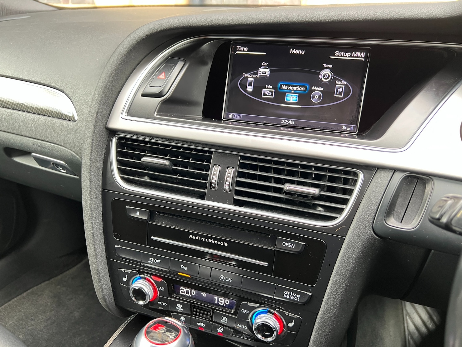 Used Audi A4 2013 for sale - 76344275: Photo 47