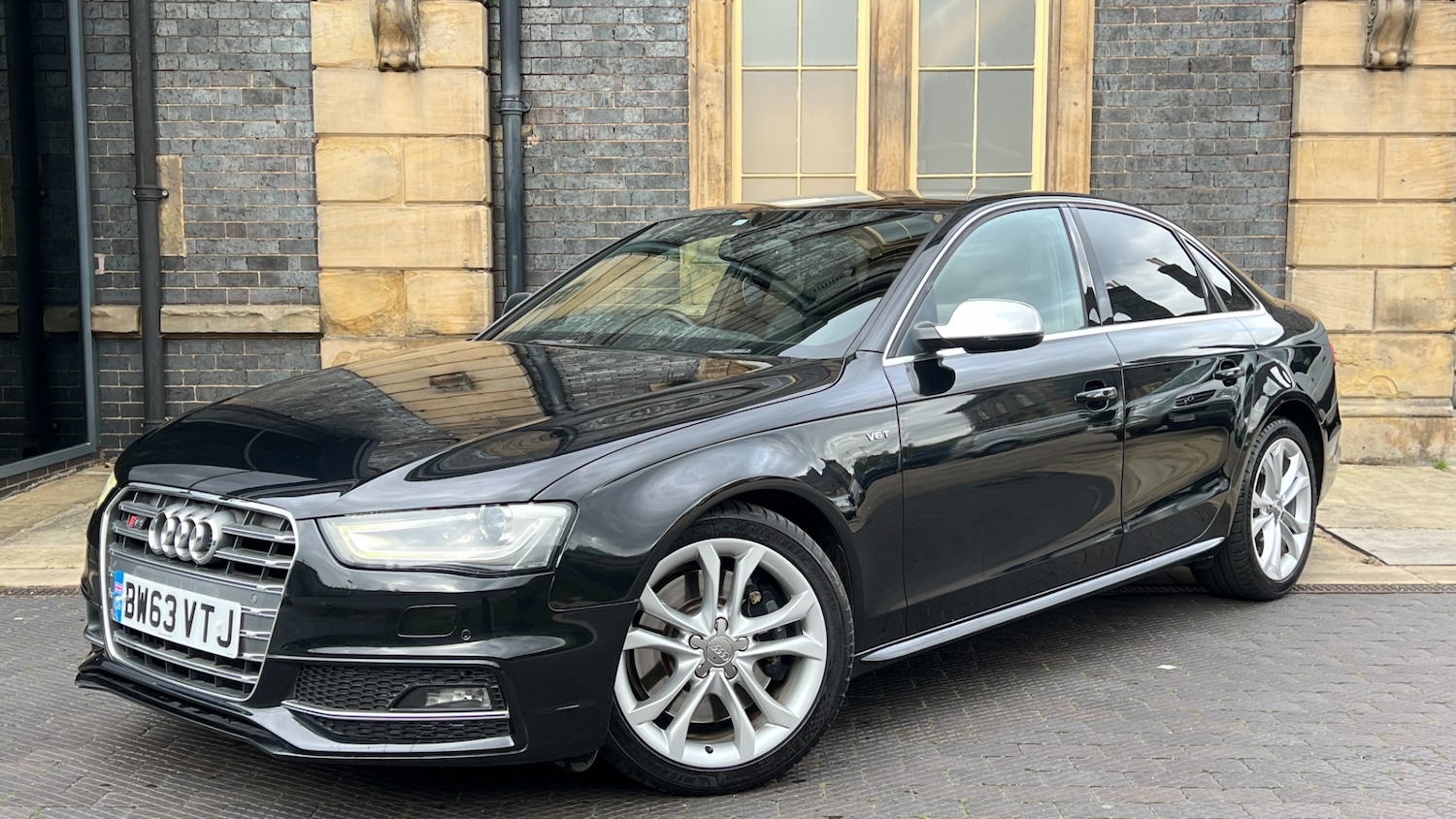 Used Audi A4 2013 for sale - 76344275: Photo 5