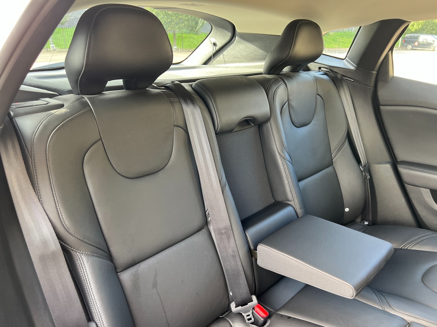 Used Volvo V40 2014 for sale - 76452464: Photo 16