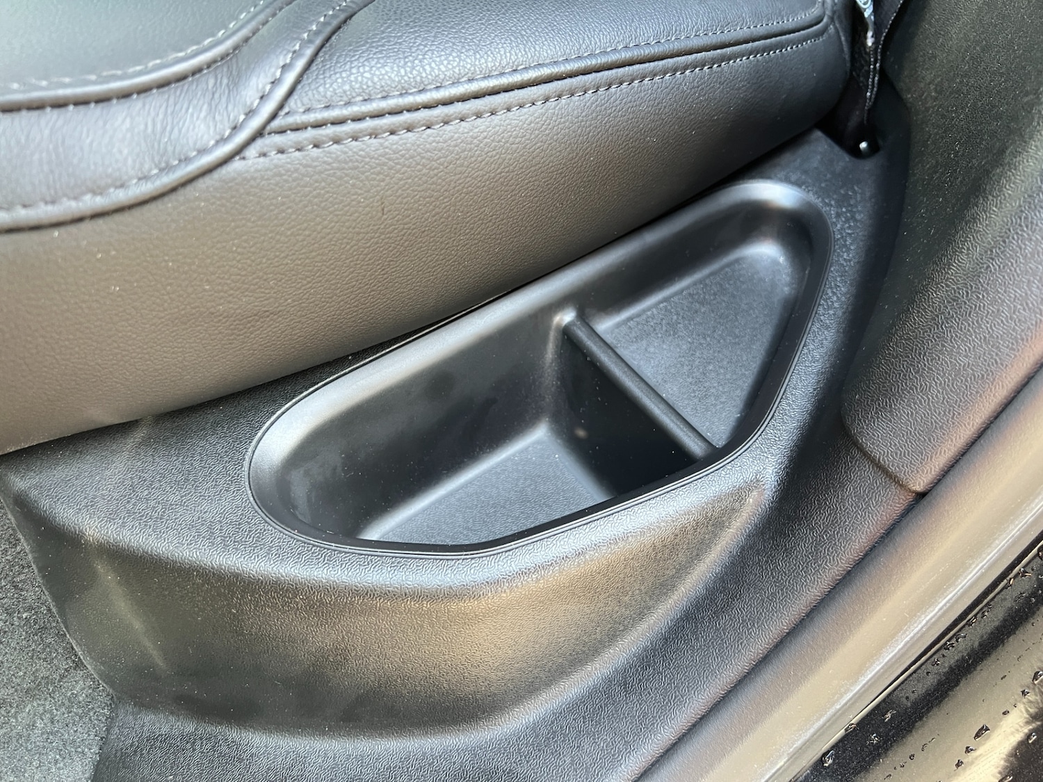 Used Volvo V40 2014 for sale - 76452464: Photo 50