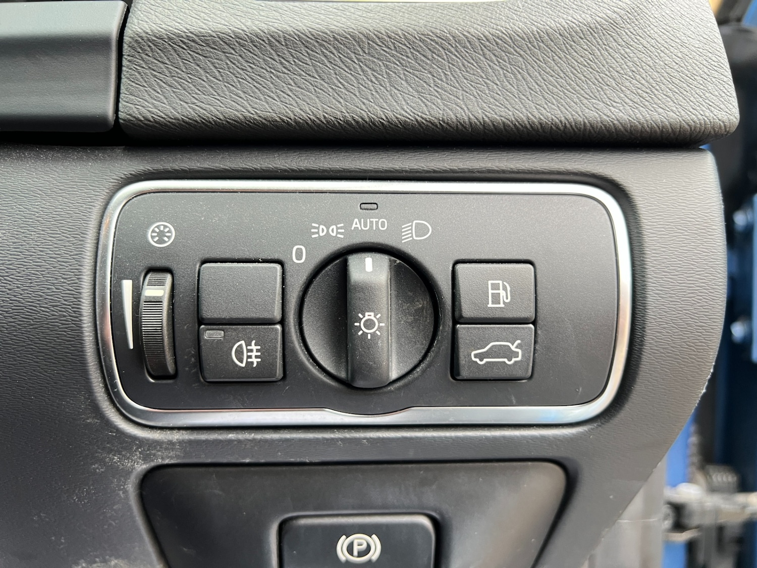 Used Volvo V60 2014 for sale - 76344622: Photo 58