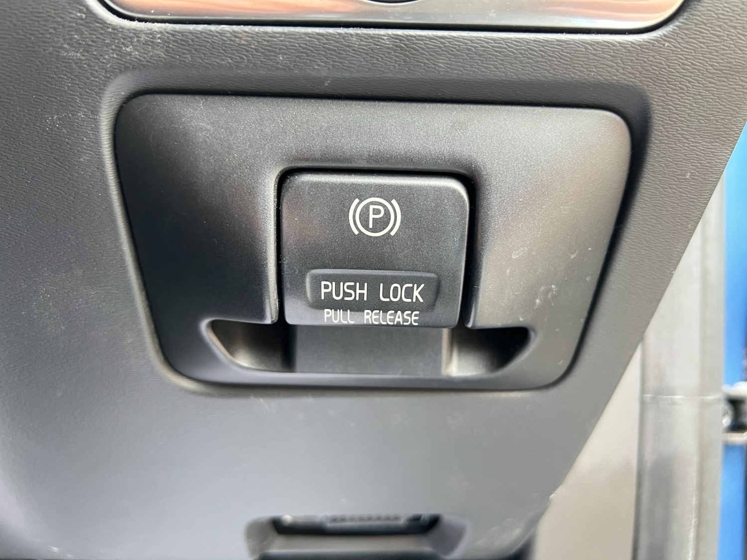 Used Volvo V60 2014 for sale - 76344622: Photo 59