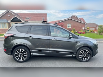 Used Ford Kuga 2019 for sale - 74536842: Photo