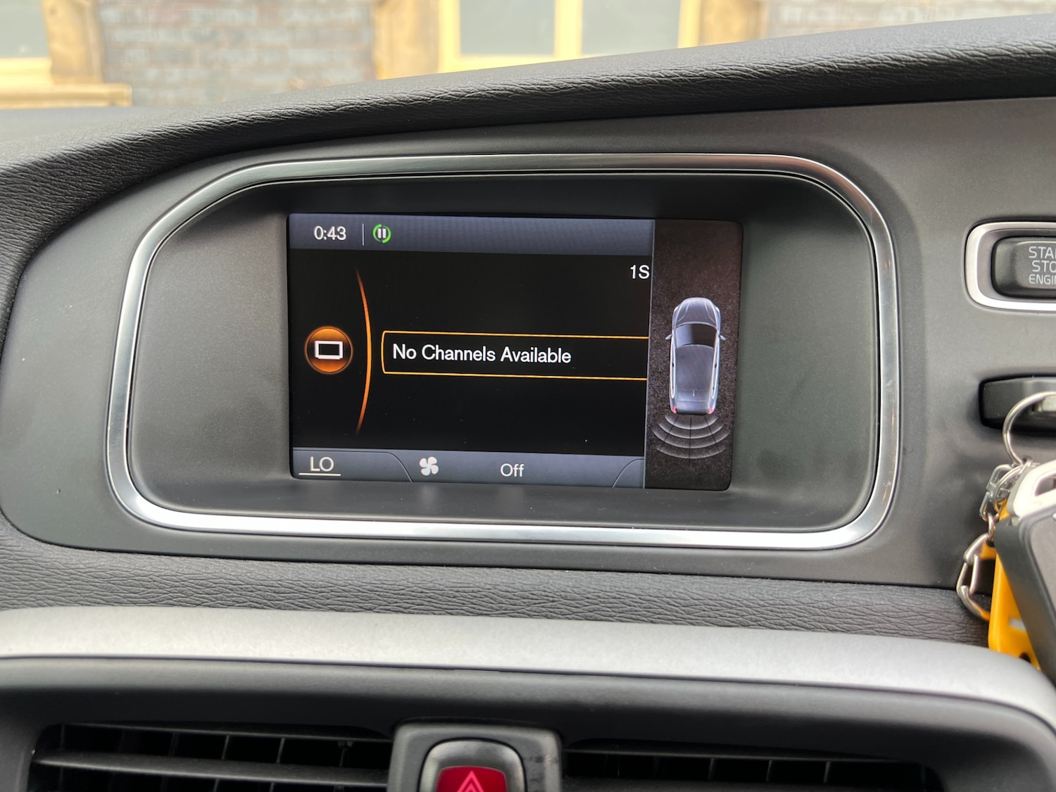 Used Volvo V40 2014 for sale - 76452405: Photo 40