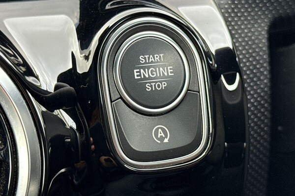 Used Mercedes-Benz CLA 2021 for sale - 76201248: Photo 43