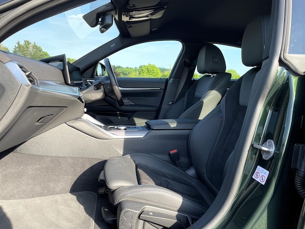 Used BMW i4 2024 for sale - 75588212: Photo 25