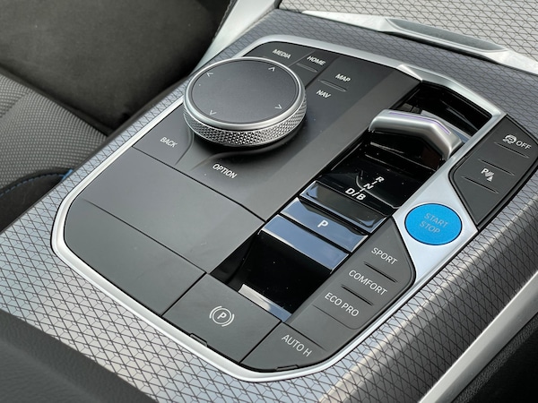 Used BMW i4 2024 for sale - 75141373: Photo 21
