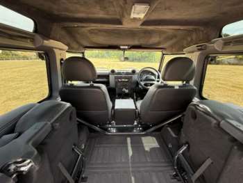 Used Land Rover Defender 90 2015 for sale - 75152833: Photo