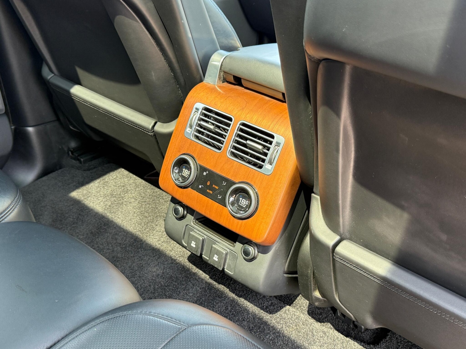 Vehicle 33