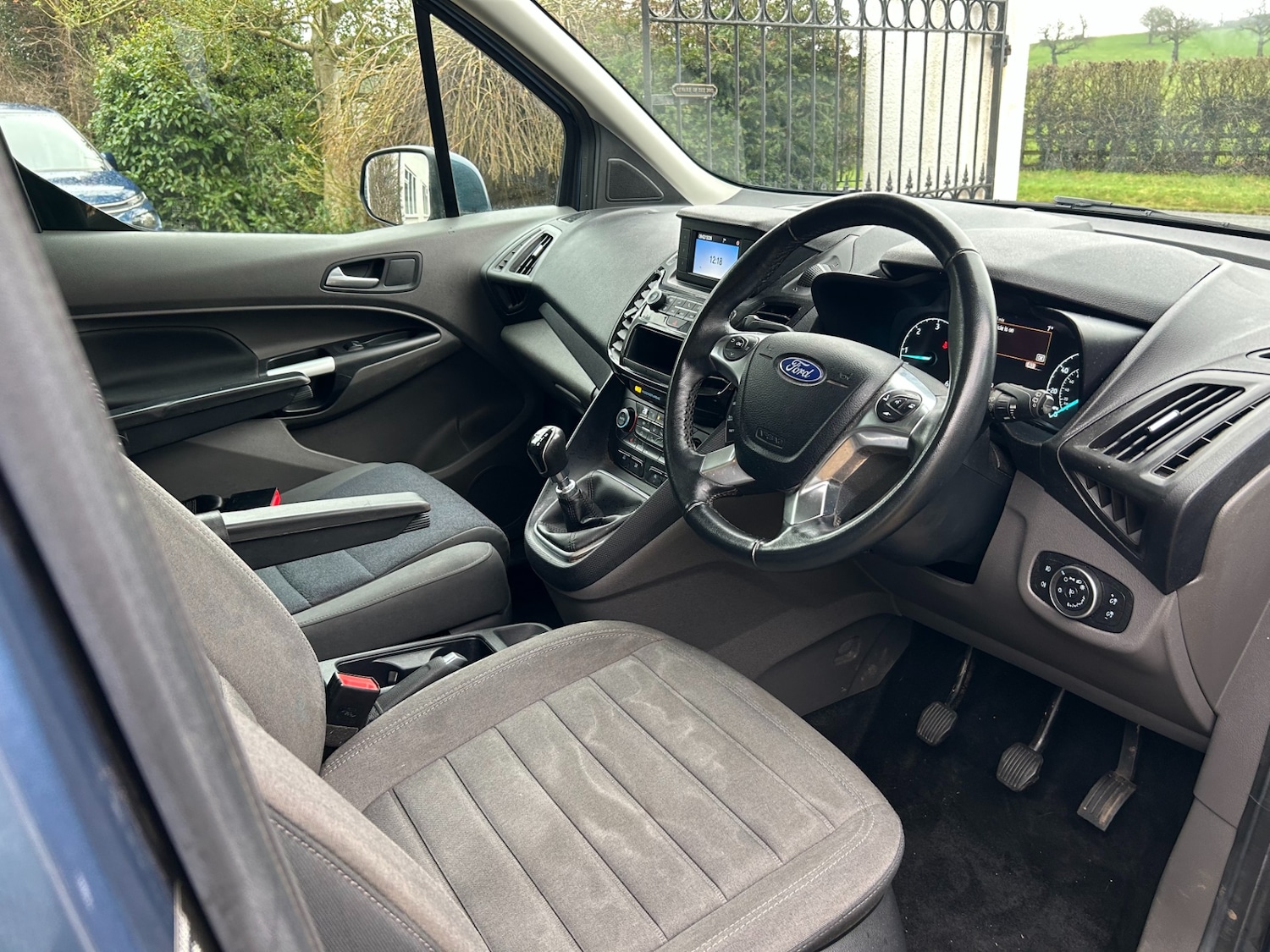 Used Ford Grand Tourneo Connect 2022 for sale - 77493543: Photo 9