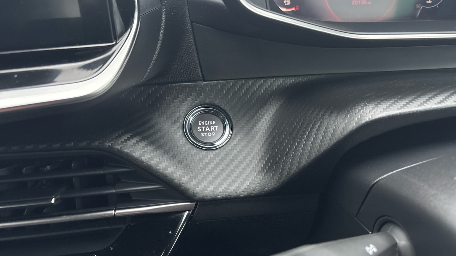 Used Peugeot 208 2022 for sale - 76196393: Photo 28