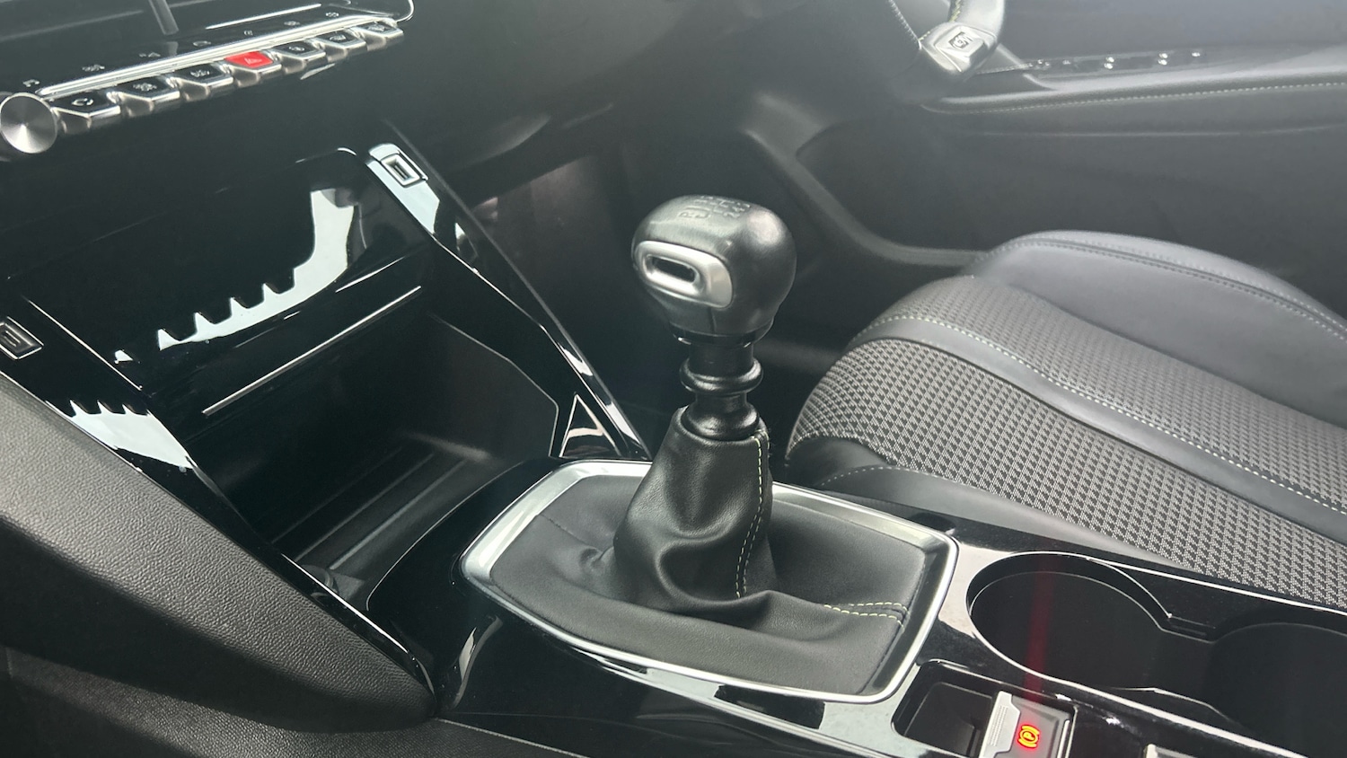 Used Peugeot 208 2022 for sale - 76532079: Photo 13